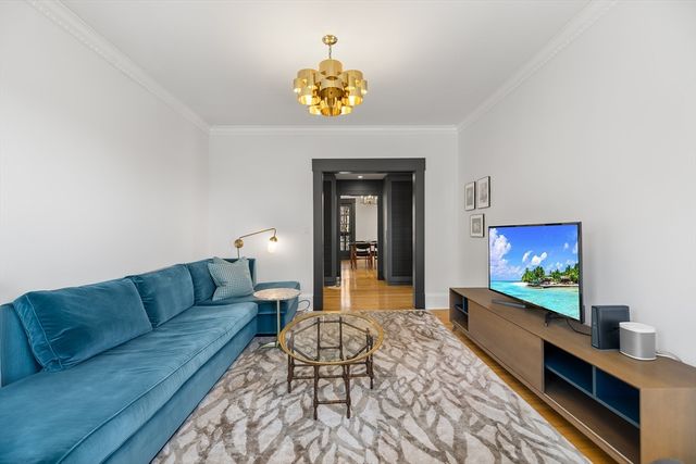 147 Longwood Ave 2, Brookline, MA 02446