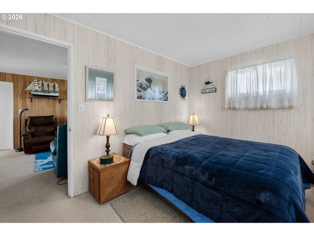 2977 SUNSET Blvd, Seaside, OR 97138