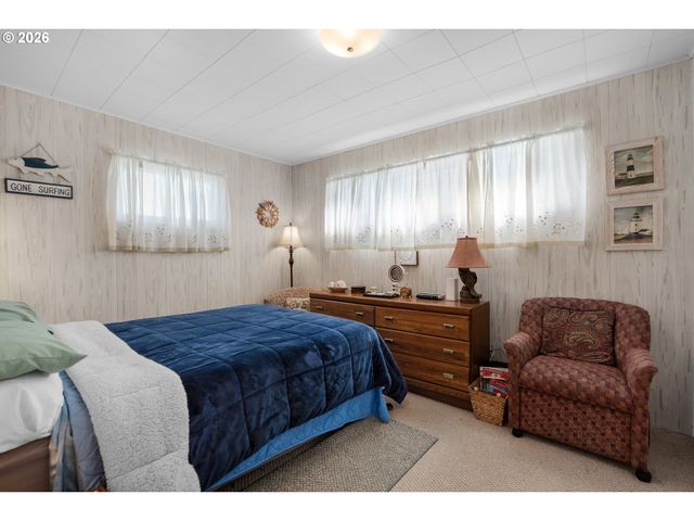 2977 SUNSET Blvd, Seaside, OR 97138
