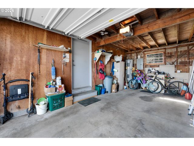 2977 SUNSET Blvd, Seaside, OR 97138
