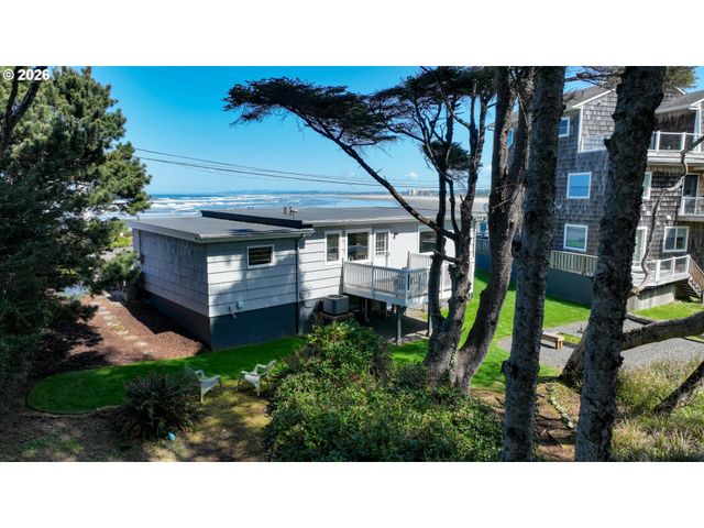 2977 SUNSET Blvd, Seaside, OR 97138