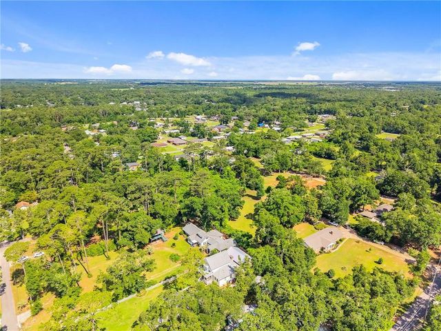 7189 Helton Drive, Foley, AL 36535