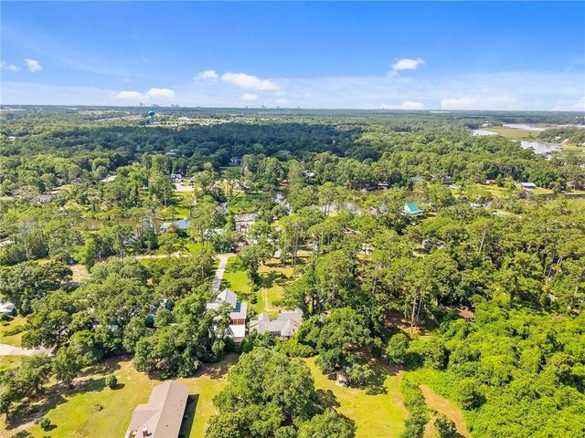 7189 Helton Drive, Foley, AL 36535