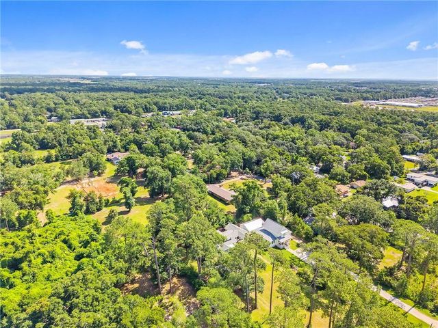 7189 Helton Drive, Foley, AL 36535