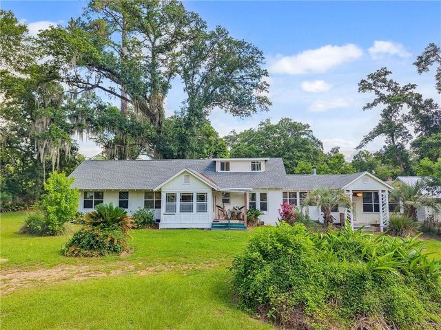 7189 Helton Drive, Foley, AL 36535
