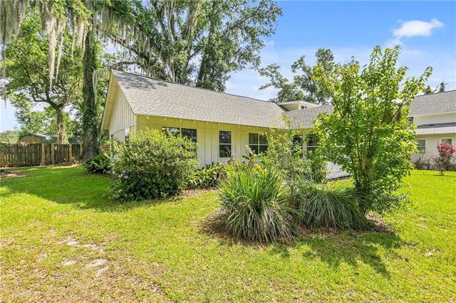 7189 Helton Drive, Foley, AL 36535
