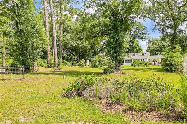 7189 Helton Drive, Foley, AL 36535