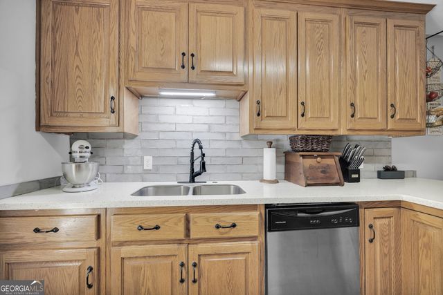 612 Rockyford Road, Carnesville, GA 30521