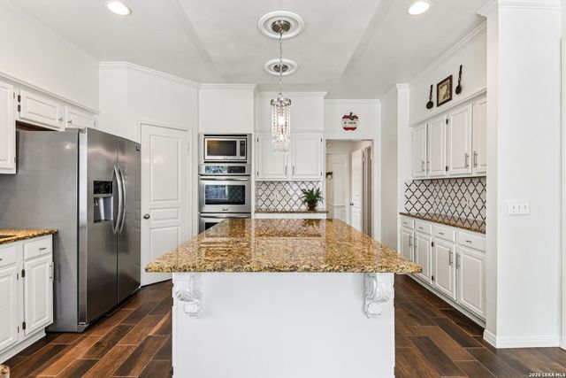 2423 Brighton Oaks, San Antonio, TX 78231