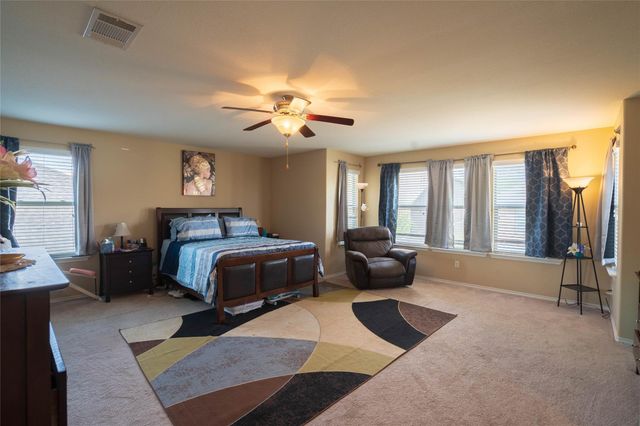 862 Apricot DR, Kyle, TX 78640