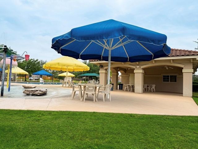 862 Apricot DR, Kyle, TX 78640