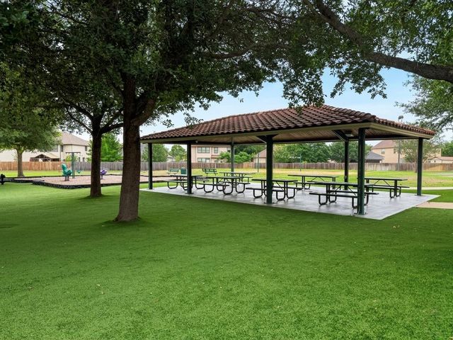 862 Apricot DR, Kyle, TX 78640