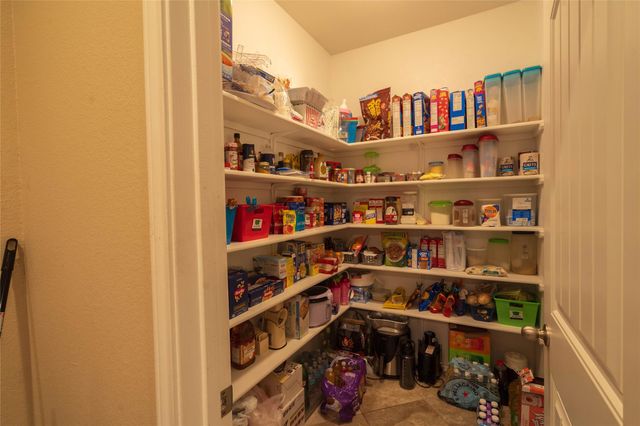 862 Apricot DR, Kyle, TX 78640