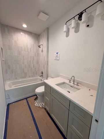 2936 W ROGERS AVENUE, Tampa, FL 33611