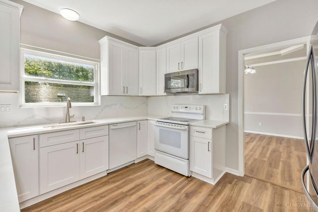 8896 Charleston Woods Drive, Deerfield Twp., OH 45040