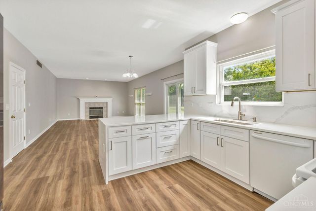 8896 Charleston Woods Drive, Deerfield Twp., OH 45040