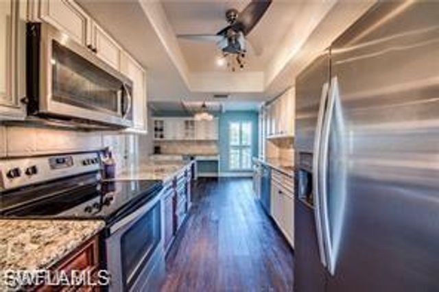 1206 SE 40th ST # 302, Cape Coral, FL 33904