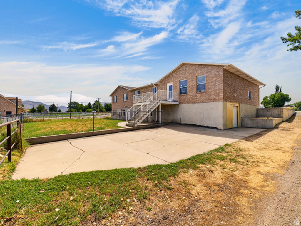 4190 W 400 S, West Weber, UT 84401 — photo 4