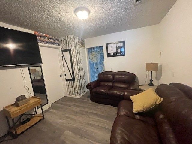 1308 W Stultz Road, Springdale, AR 72764
