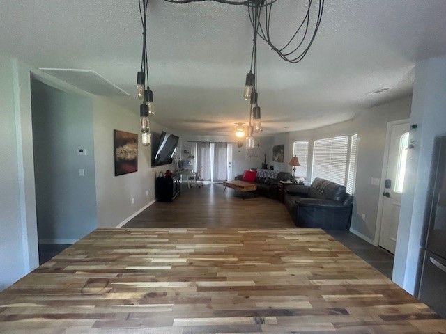 1308 W Stultz Road, Springdale, AR 72764