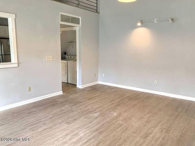 219 Charter Drive, Wilmington, NC 28403