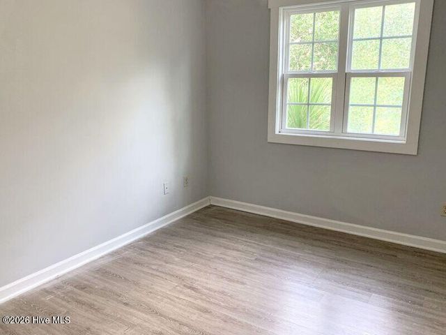 219 Charter Drive, Wilmington, NC 28403