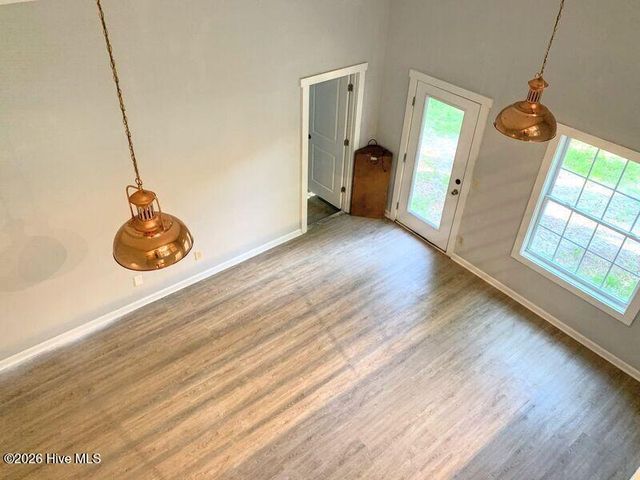 219 Charter Drive, Wilmington, NC 28403