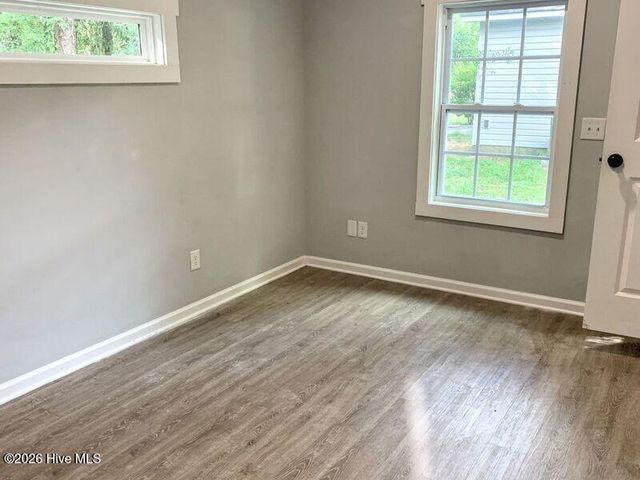 219 Charter Drive, Wilmington, NC 28403