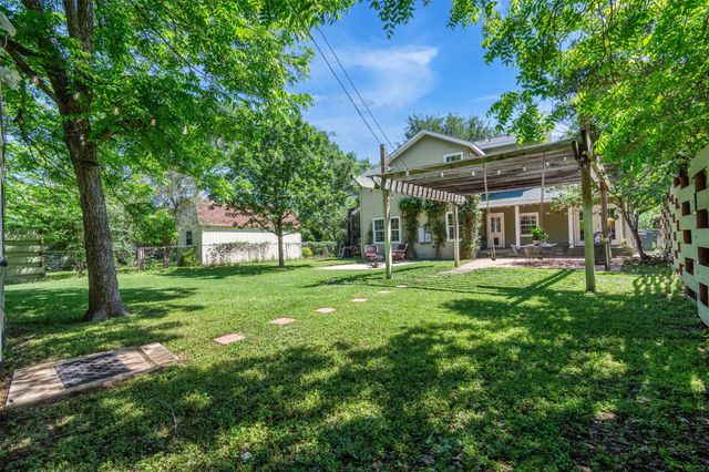 1806 Eubank ST, Georgetown, TX 78626