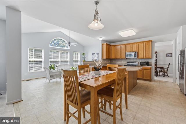 11368 WHIPKEY DR, Bealeton, VA 22712