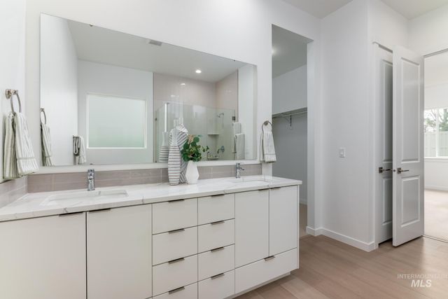 1261 W Osceola St, Middleton, ID 83644