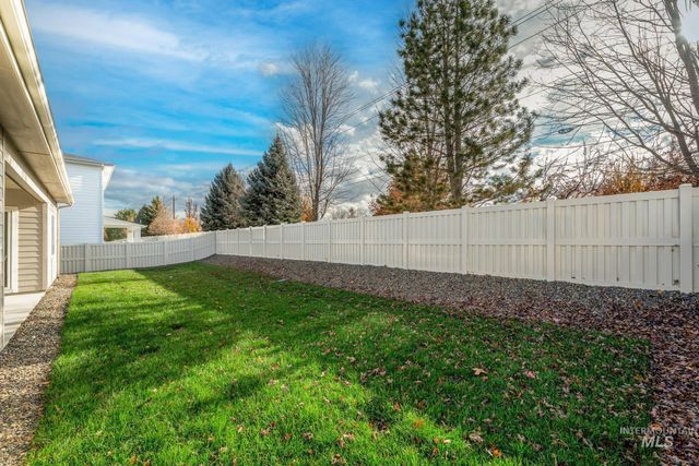 1261 W Osceola St, Middleton, ID 83644