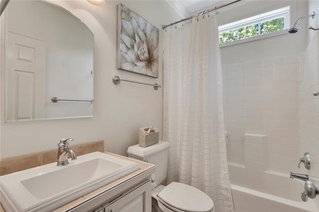 82 Henry Mack Hill Road, Rydal, GA 30171