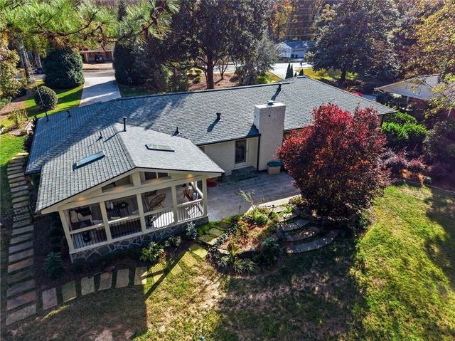 560 Windsor Parkway, Atlanta, GA 30342