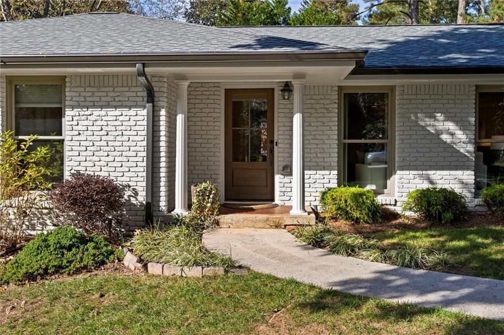 560 Windsor Parkway, Atlanta, GA 30342