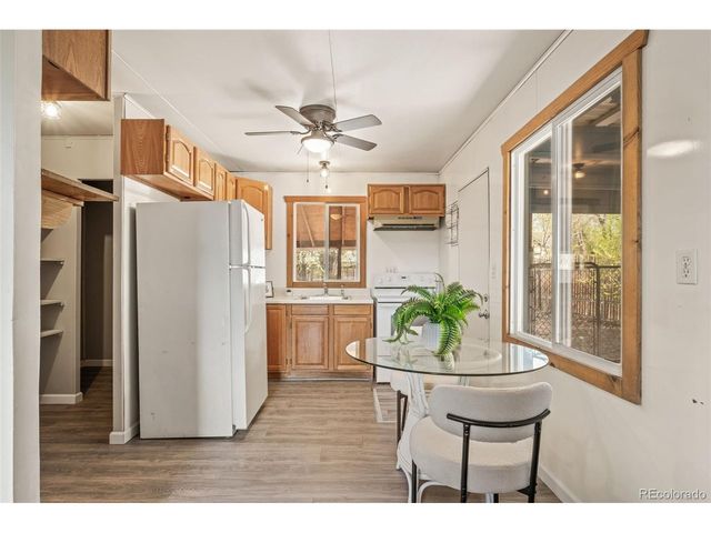 409 Burlington Ave, Colorado Springs, CO 80905