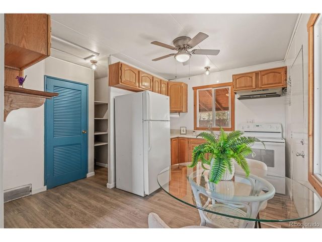409 Burlington Ave, Colorado Springs, CO 80905