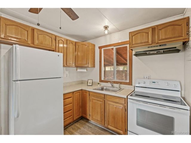 409 Burlington Ave, Colorado Springs, CO 80905