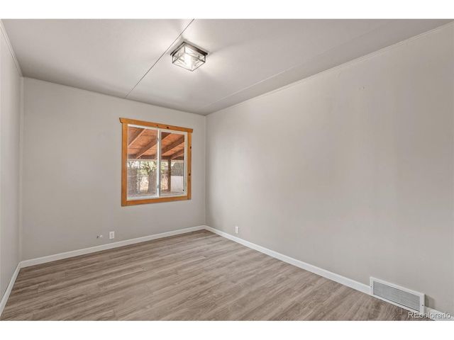 409 Burlington Ave, Colorado Springs, CO 80905