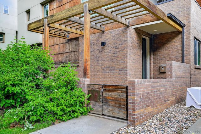 1614 N Gilpin Street, Denver, CO 80218