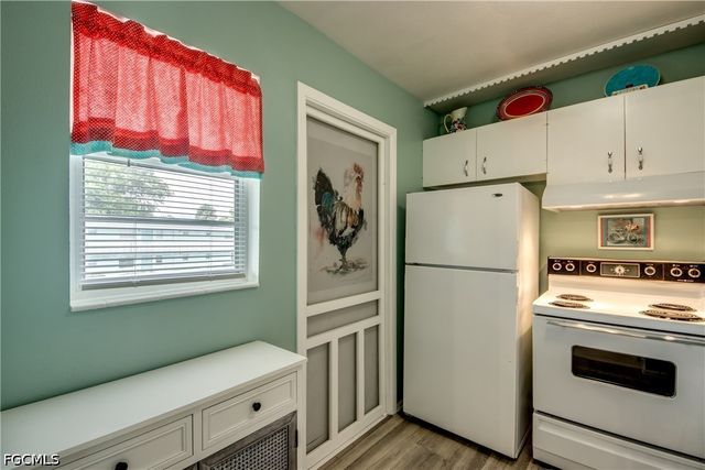 1215 Tropic TER, North Fort Myers, FL 33903