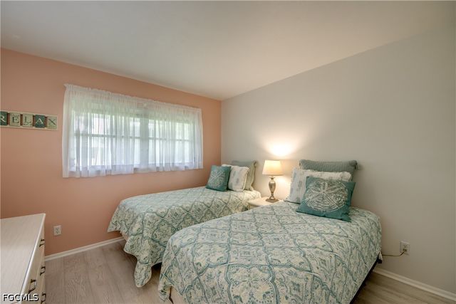 1215 Tropic TER, North Fort Myers, FL 33903