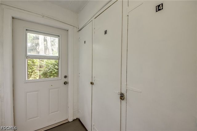 1215 Tropic TER, North Fort Myers, FL 33903
