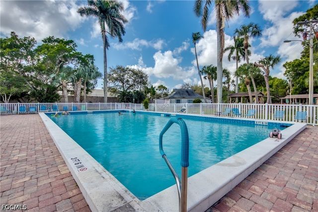 1215 Tropic TER, North Fort Myers, FL 33903