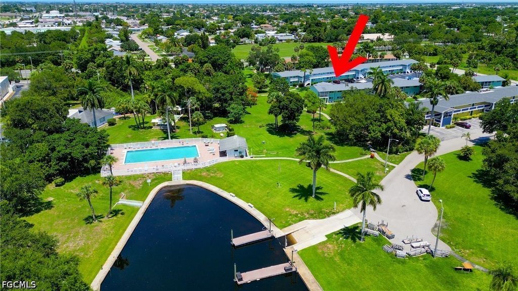 1215 Tropic TER, North Fort Myers, FL 33903