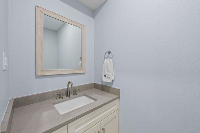 801 Commodore Drive, Livingston, TX 77351