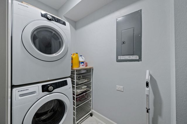 801 Commodore Drive, Livingston, TX 77351