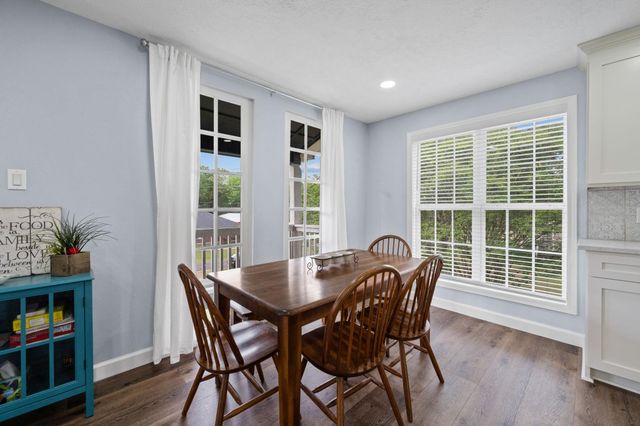 801 Commodore Drive, Livingston, TX 77351