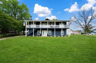 801 Commodore Drive, Livingston, TX 77351