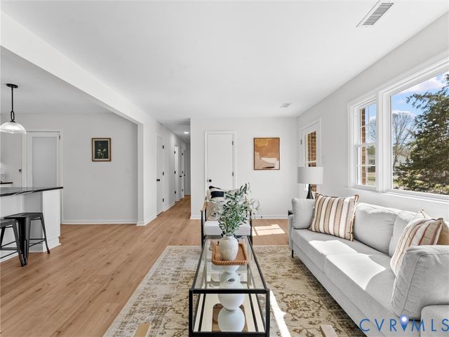 4824 McAllister Dr, Chester, VA 23831